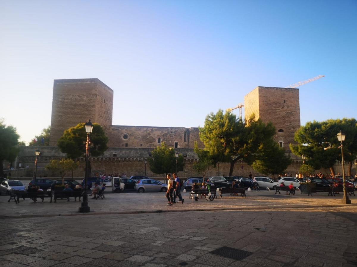 Cantovi Bari Buitenkant foto